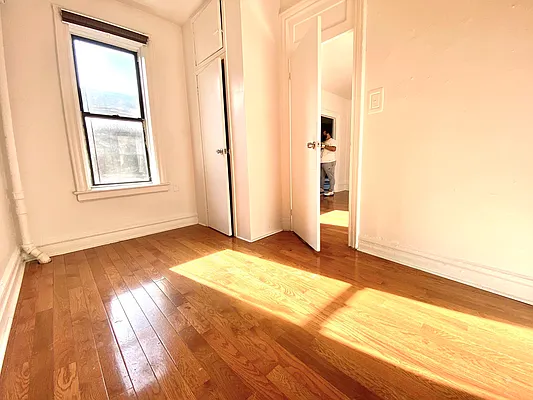 Rented by Dugri Real Estate  | media 7