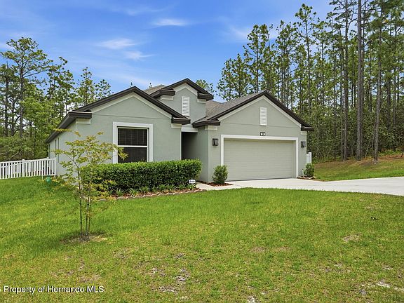 2nd image of 39 Milbark Dr