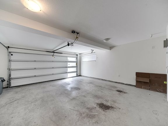 3rd image of 14058 61st Ave #74