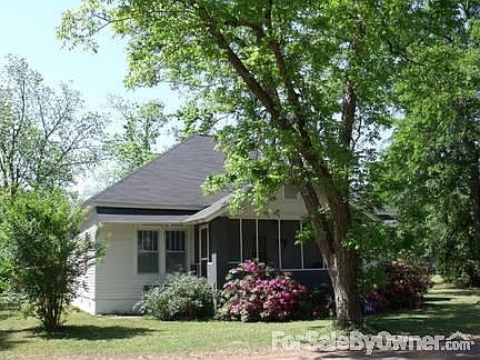 Front view
						:
						showing large brick front porch