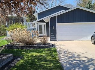 10834 Oxborough Ave S, Bloomington, MN 55437