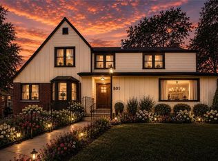 801 Valentine Rd, Kansas City, MO 64111