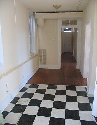 4th image of 29 W Jackson St APT A