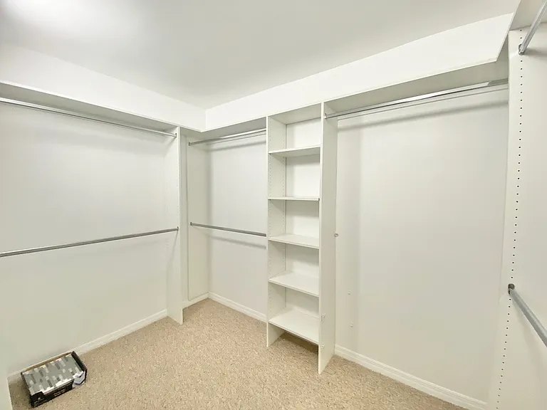 16400 Collins Ave #542 — Photo 27