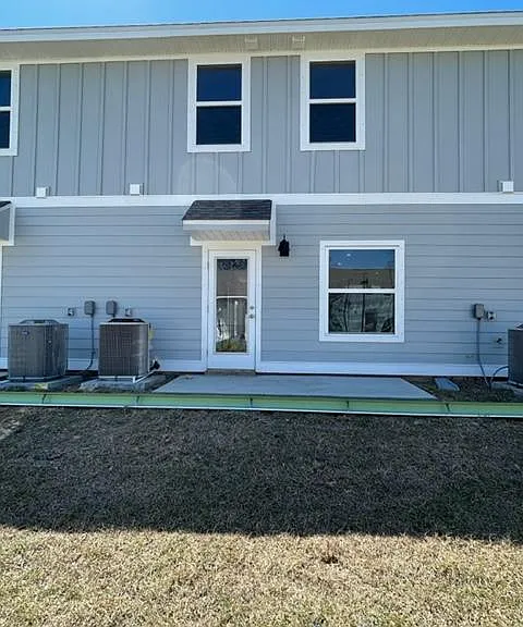1578 Iroquois Ct — Photo 4