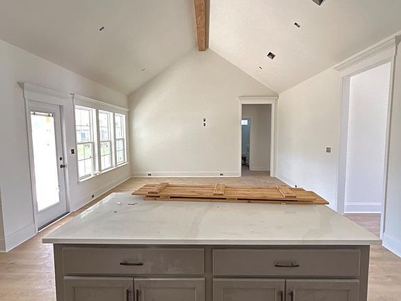 4th image of 338 McNeal Heritage Cir