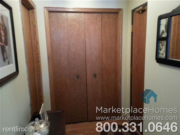 3rd image of 6099 Courtly Alcove