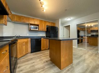 330 Clareview Station Dr NW, Edmonton, AB T5Y0E6
