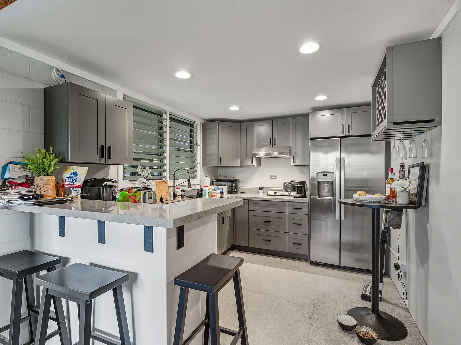 1 bed, 1200 sqft, $3,200 — Photo 4