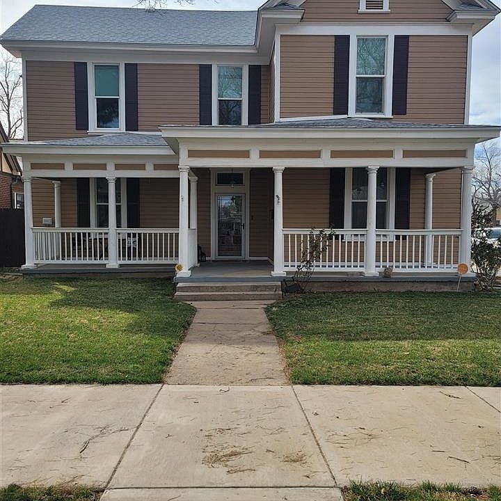1st image of 200 S Lea Ave