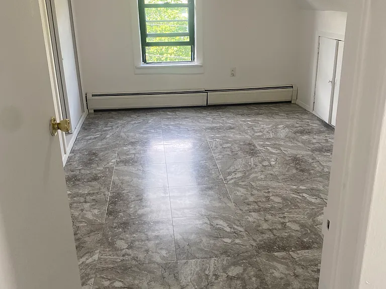 103 Jefferson St #2 — Photo 2