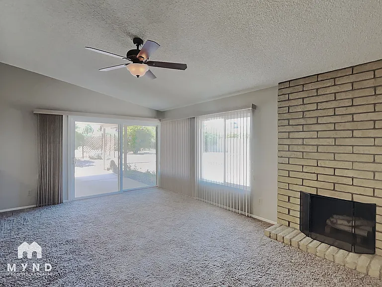 4250 E Kiowa St — Photo 18