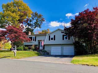 411 Oxbow Dr, Torrington, CT 06790