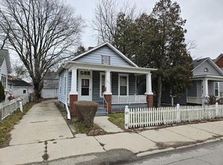 527 N Memorial Dr, Racine, WI 53404