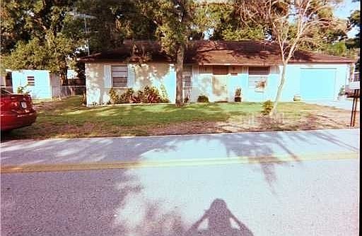 1st image of 2555 Howard St