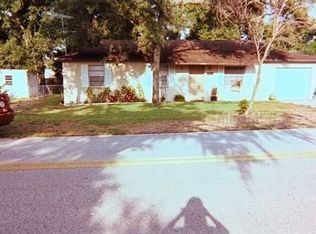 2555 Howard St, Mulberry, FL 33860