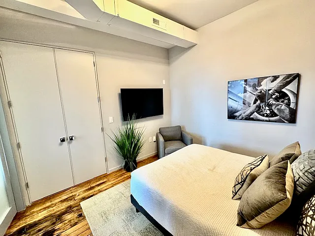 Bentley Lofts — Photo 24