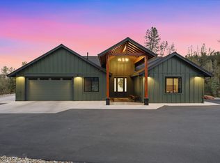 9081 Silver King Rd, Redding, CA 96001