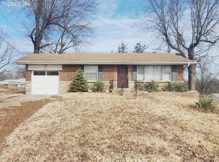1239 Danville Dr, Saint Louis, MO 63137