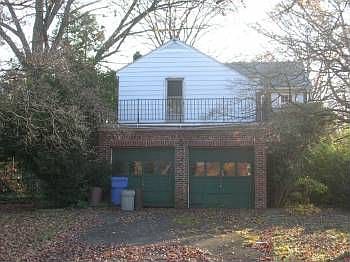 2nd image of 1301 Overbrook Dr