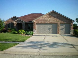 15921 Aster Dr, Lockport, IL 60441
