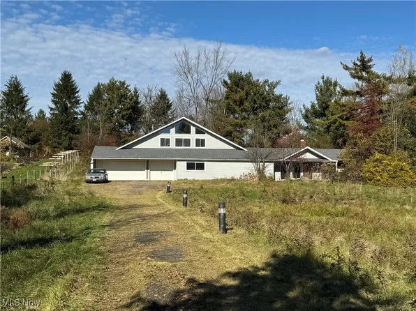 9720 Mayfield Rd, Chesterland, OH 44026
