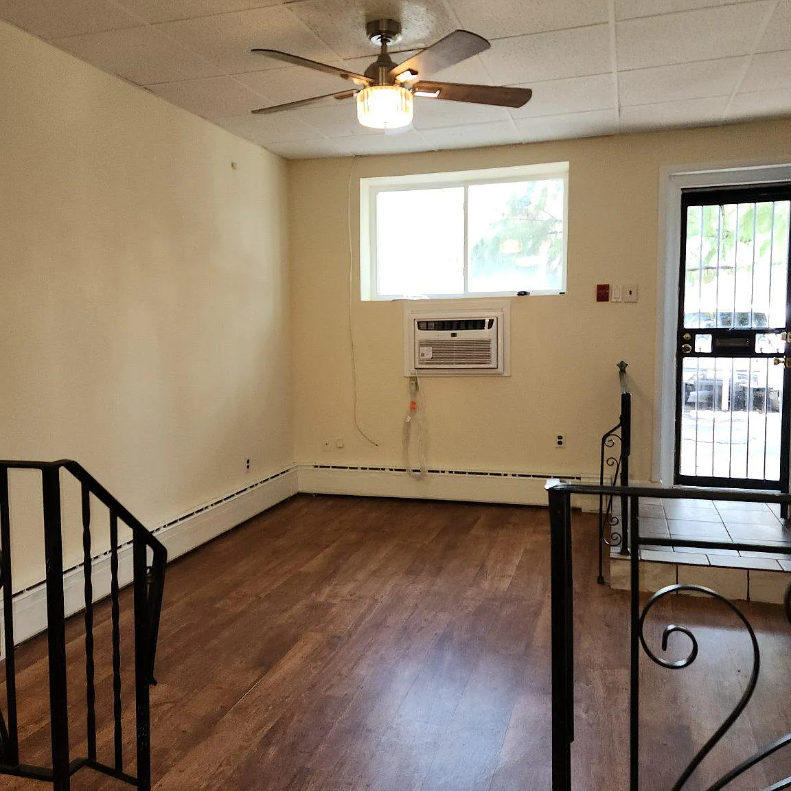 1 bed, 1.0 bath, 700 sqft, $1,750 — Photo 3