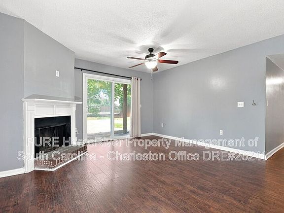 4th image of 1402 Camp Rd APT 1B