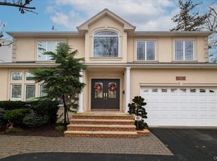 3056 Valentine Place, Wantagh, NY 11793