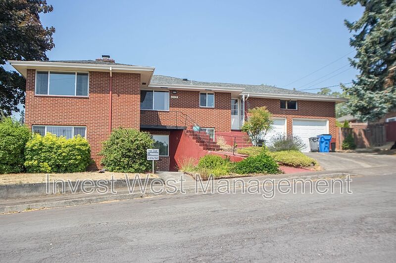 1st image of 1110 NW 41st St