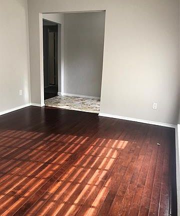 4th image of 1803 Kensington Dr