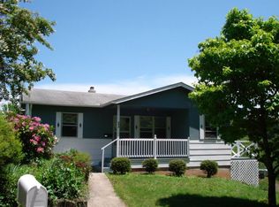 250/258 Ulco Dr, Franklin, NC 28734