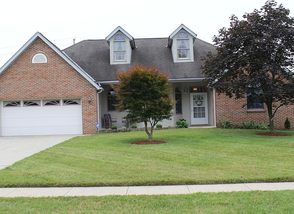 1st image of 11260 Wyndham Cir NW