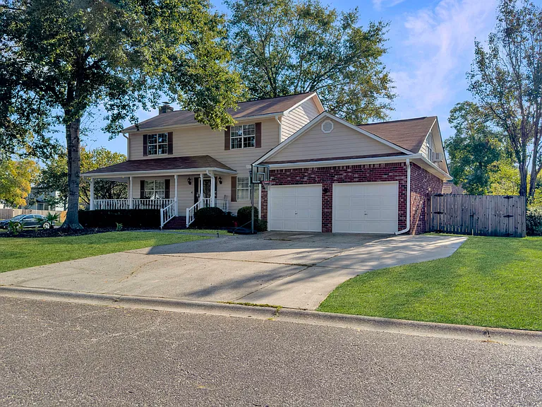 7900 Elderberry Cir — Photo 50