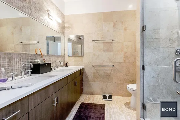 Rented by Bond New York | media 13