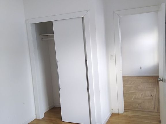 4th image of 200 Haven Ave #1F2