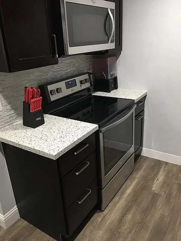 1 bed, 1.0 bath, 740 sqft, $2,650 — Photo 3