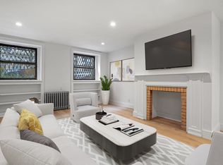 128 E 10th St, New York, NY 10003