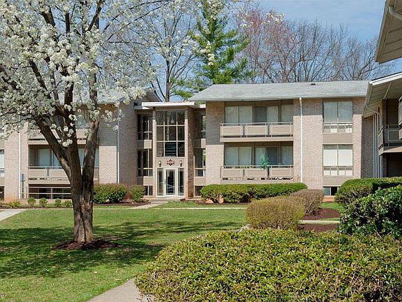 2nd image of 6220 Springhill Dr #Kmhnjgsmk