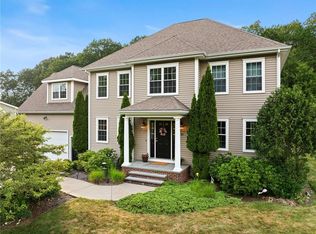 10 Sables Way, Lincoln, RI 02865