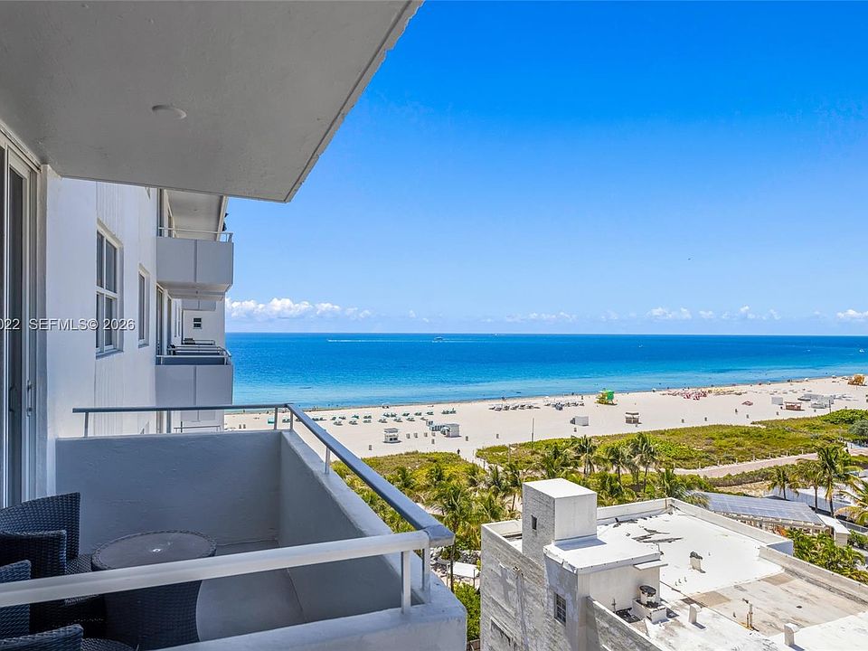 1st image of 465 Ocean Dr APT 1009