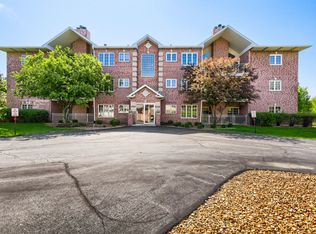 11535 Settlers Pond Way Unit 2C, Orland Park, IL 60467