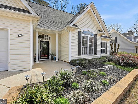 4th image of 16 Forest Point