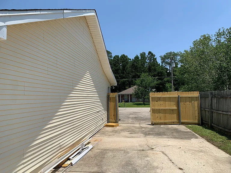 172 S Cherrywood Ln — Photo 12