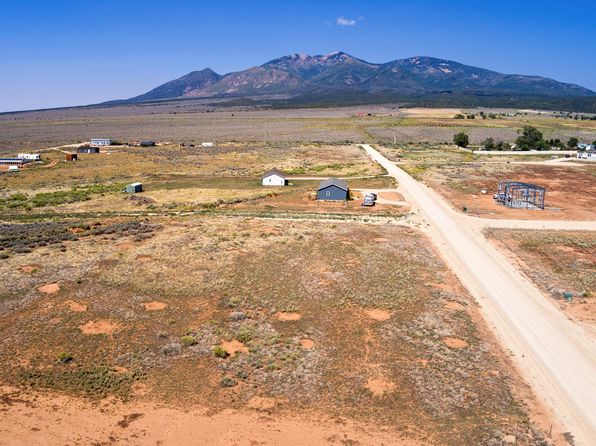 17 W Chase Dr, La Sal, UT 84530