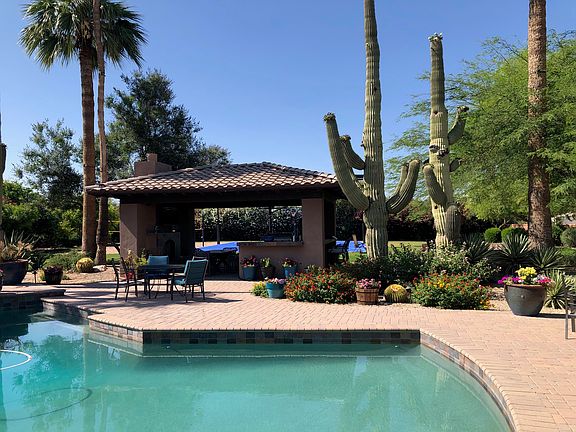 2nd image of 6824 E Hummingbird Ln