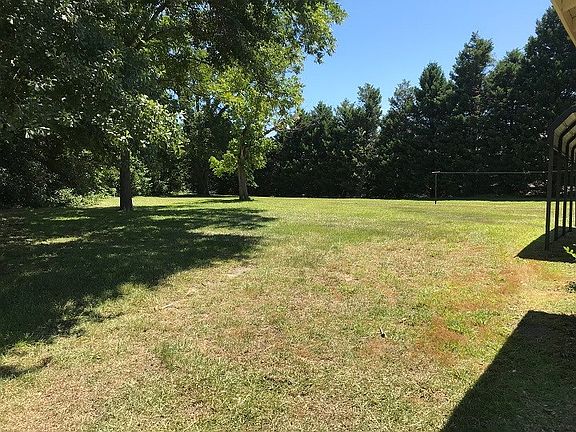 3rd image of 2095 Wedgefield Rd