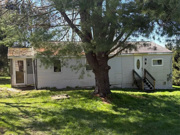 219 Fuller Rd, Pt Crane, NY 13833