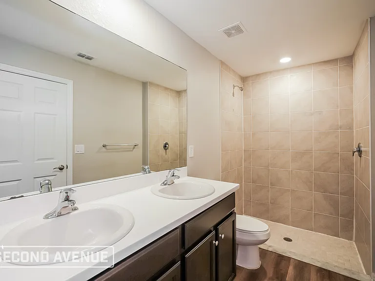 2512 54th St SW — Photo 10