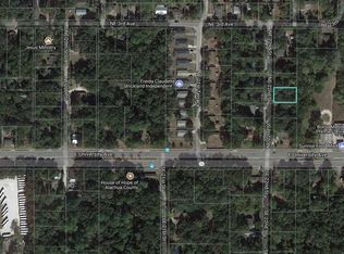 27 NE 22nd St, Gainesville, FL 32641